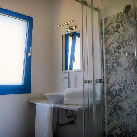 Sardiniarooms * 아르바탁스