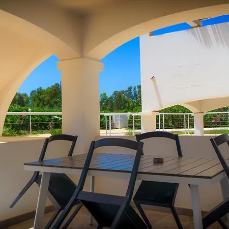 Sardiniarooms 아파트 *